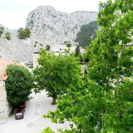 Apartman Ante