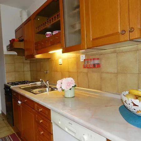 Ante Apartman *